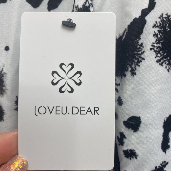 NWT LoveU Dear Animal Print Toe Shoulder Summer Blouse Size Medium - Picture 6 of 9